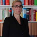 Dr. Katja Schumann ist Rechtsanwältin und Fachanwältin für Familienrecht mit dem Tätigkeitsschwerpunkt Familienrecht.